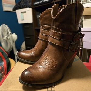 Brown Western Ankle Boots with Stacked Heel and Wraparound Strap